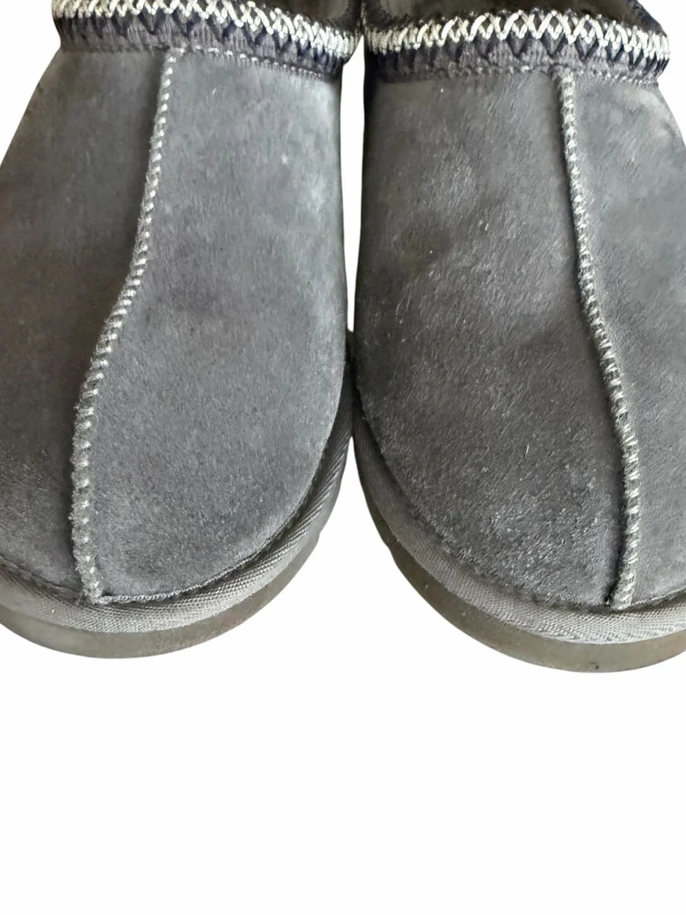 UGG tasman dark